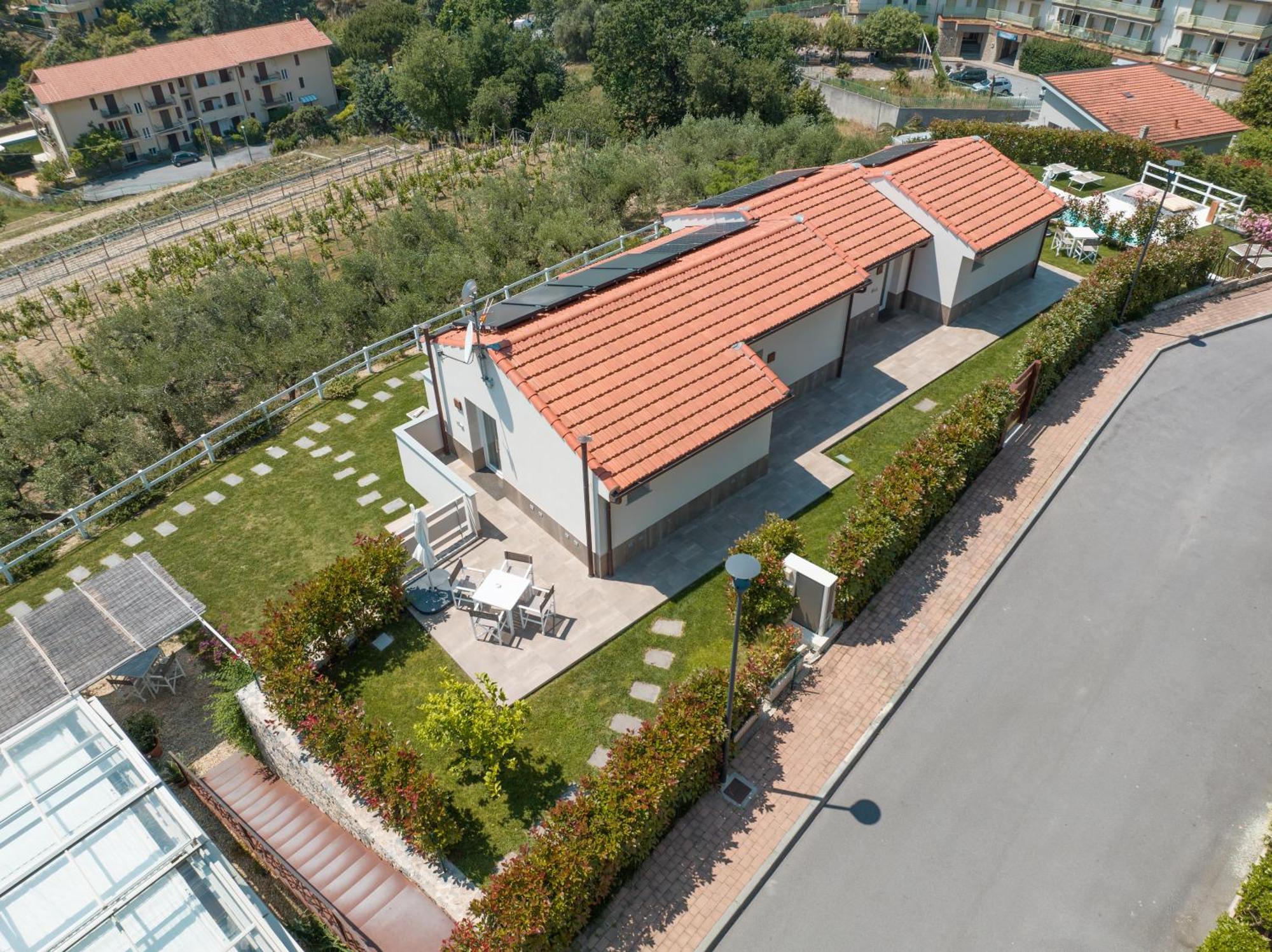 Agriturismo Terre Degli Angeli Пьетра-Лигуре Экстерьер фото
